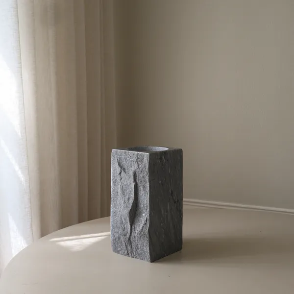 Edge Vaas Large Grey Cartier