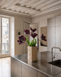Edge Vase Large Limestone