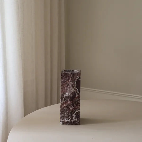 Edge Vase Medium Rosso Levanto