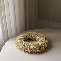 Baby’s-Breath Wreath Yellow