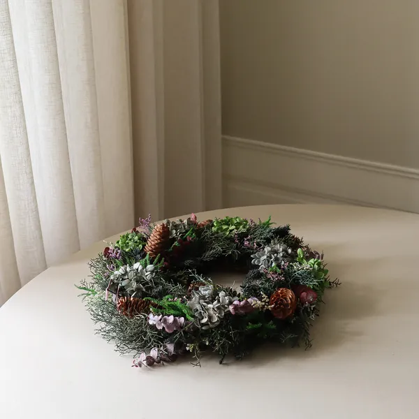 Botanical Forest Wreath Green