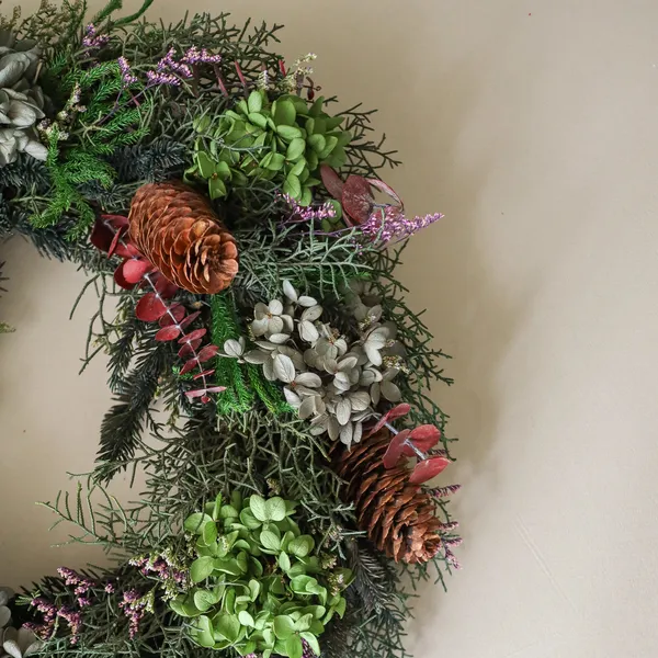 Botanical Forest Wreath Green