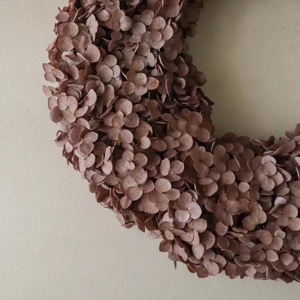 Hydrangea Wreath Brown