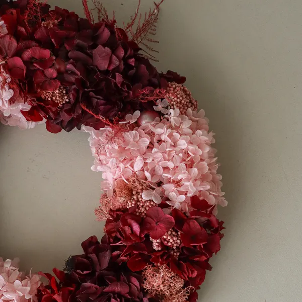 Bloom Wreath Burgundy