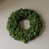 Moss Wreath Green