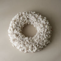 Moss Wreath White
