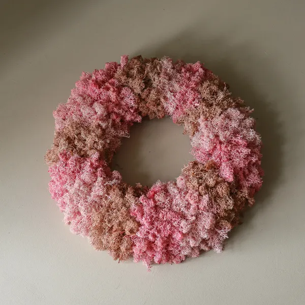 Moss Wreath Pink