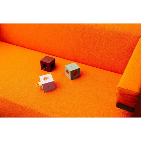 Square 2 Socket Extender & Dual USBC 30W Mulberry Red (Bauhaus)