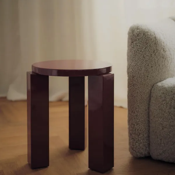 Atlas Hocker Rund Burgunderrot