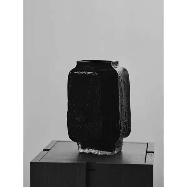 Mokuri Vase H25 cm Schwarz