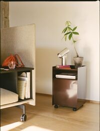 Folded Trolley H61.5 mit abschließbarer Schublade Schwarz