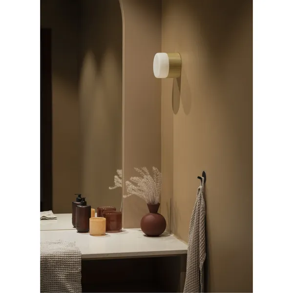 Hubble 12 Væglampe/Loftlampe IP44 Hvid/Børstet Messing