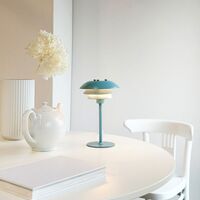 Sixteen Bordlampe Isblå