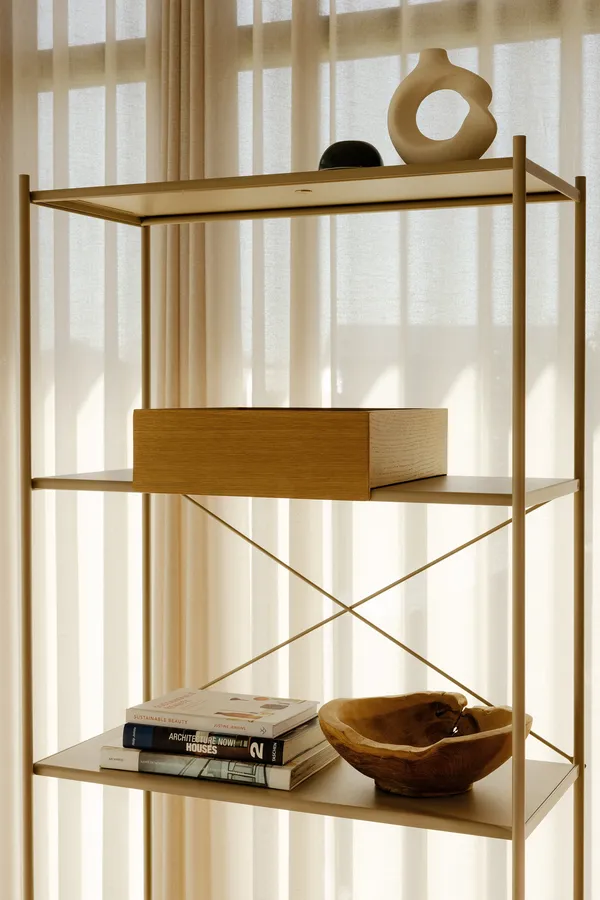 Arturo Veneered Shelf Box Natural Oak