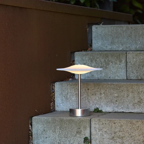 Sinus 22 Transportabel Lampe Stål