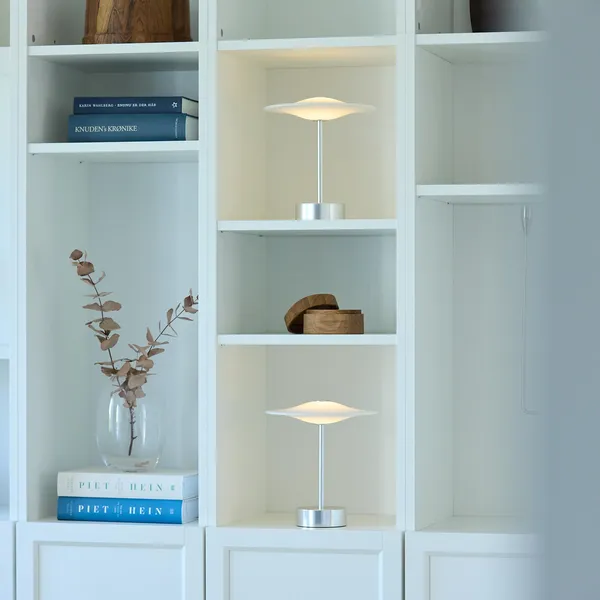 Sinus 22 Transportabel Lampe Stål