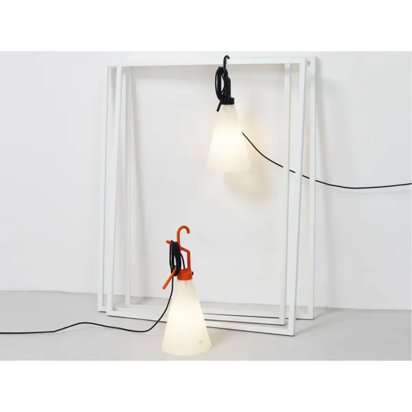 May Day Bordlampe Sort