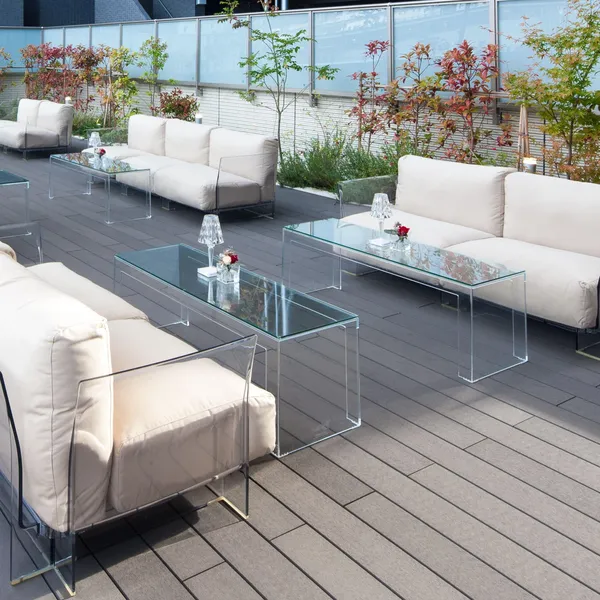 Invisible Side Table H31.5 Crystal