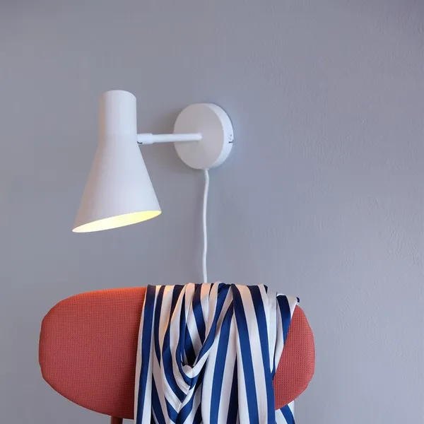 DL12 Applique blanche