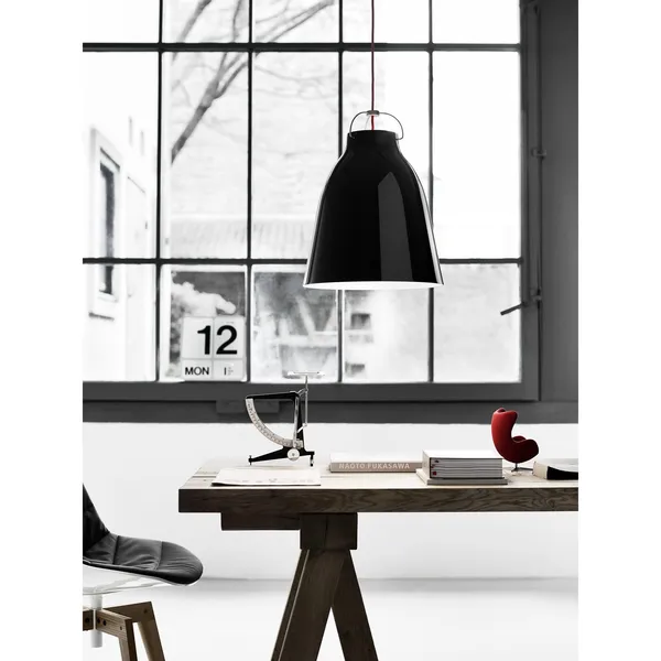 Caravaggio Pendant P3 Black