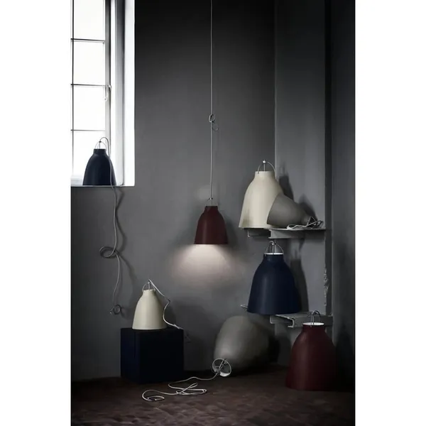 Caravaggio Pendant P3 Black
