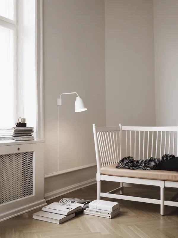 Caravaggio Read Wall Lamp White