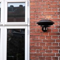 DL20 Outdoor Wall Lamp Black