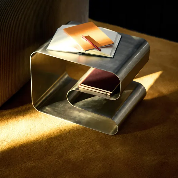 CURVA SOLID Hocker Silber