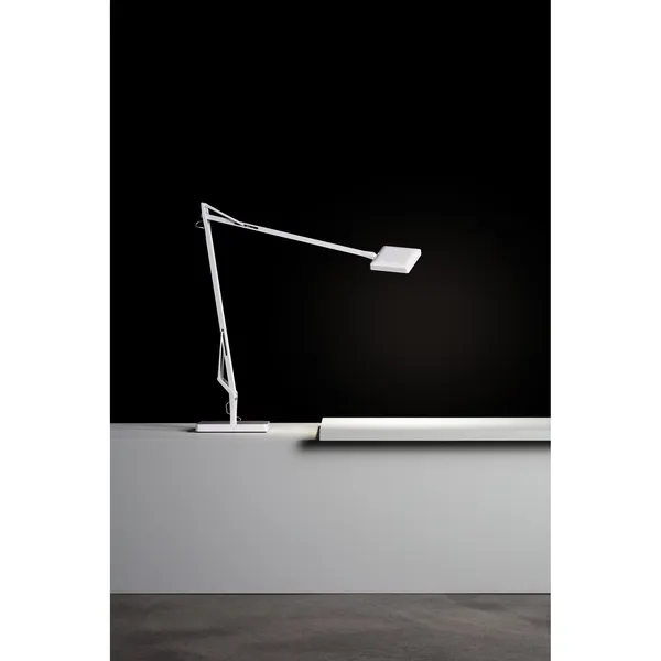 Kelvin Edge Table Lamp White