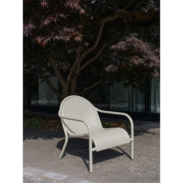 Groove Outdoor Lounge Chair Putty