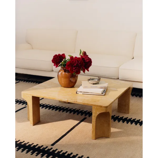 Doric Coffee Table 80x80 cm Honey Amber