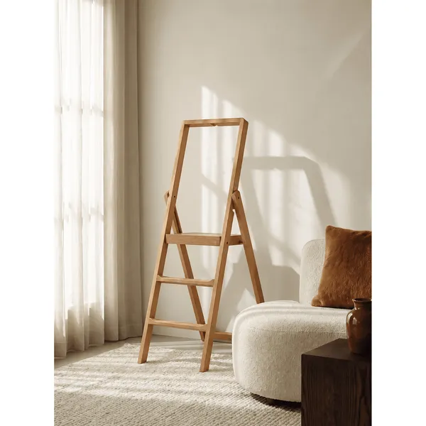 Step Ladder Oak