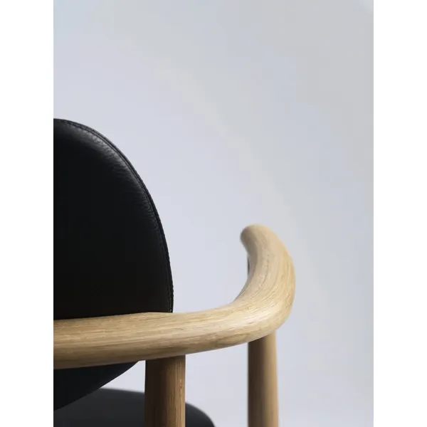 Regatta Dining Chair Upholstered Oiled Oak/ Black Leather