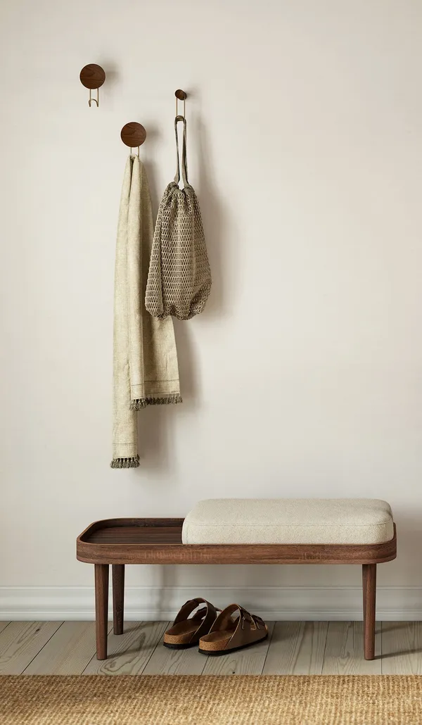Serena Bench Dark Oak/White Bouclé