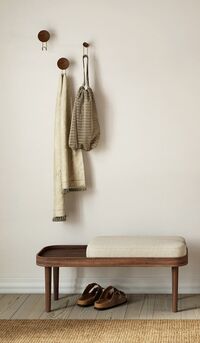 Serena Bench Dark Oak/White Bouclé