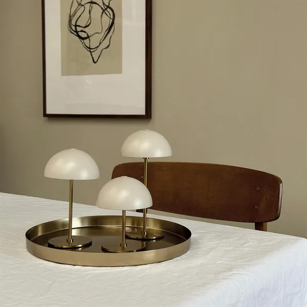 Along Mini draagbare tafellamp LED, set van 3 stuks met dienblad, beige/messing