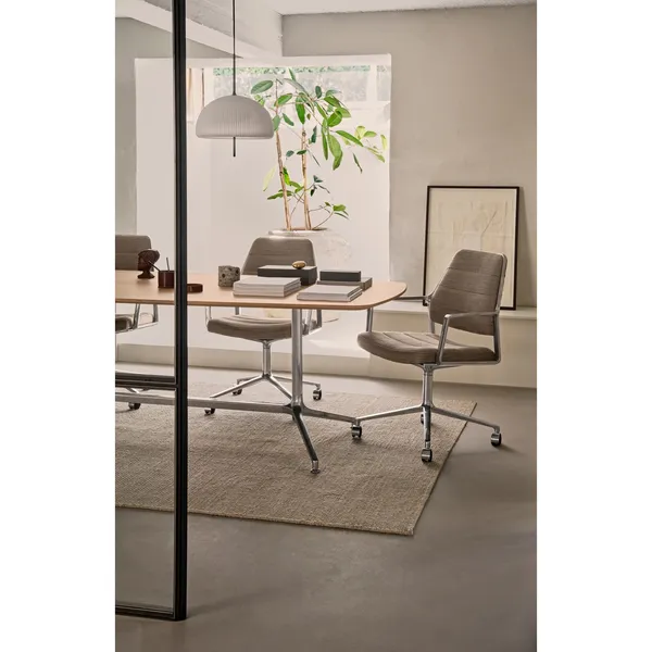 Vipp 437 Swivel Table Medium Light Oak