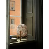 Prisma 25 Table Oak/Honeysuckle Blush