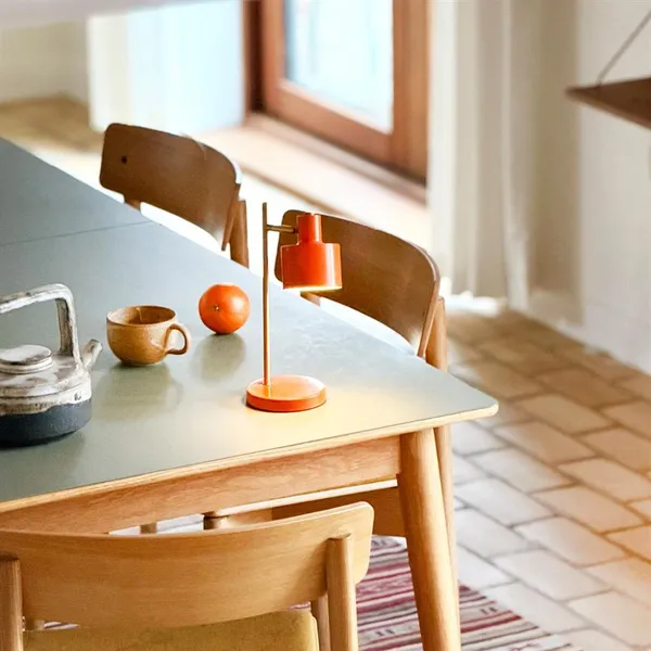 Ocean Mini bærbar bordlampe LED orange/messing