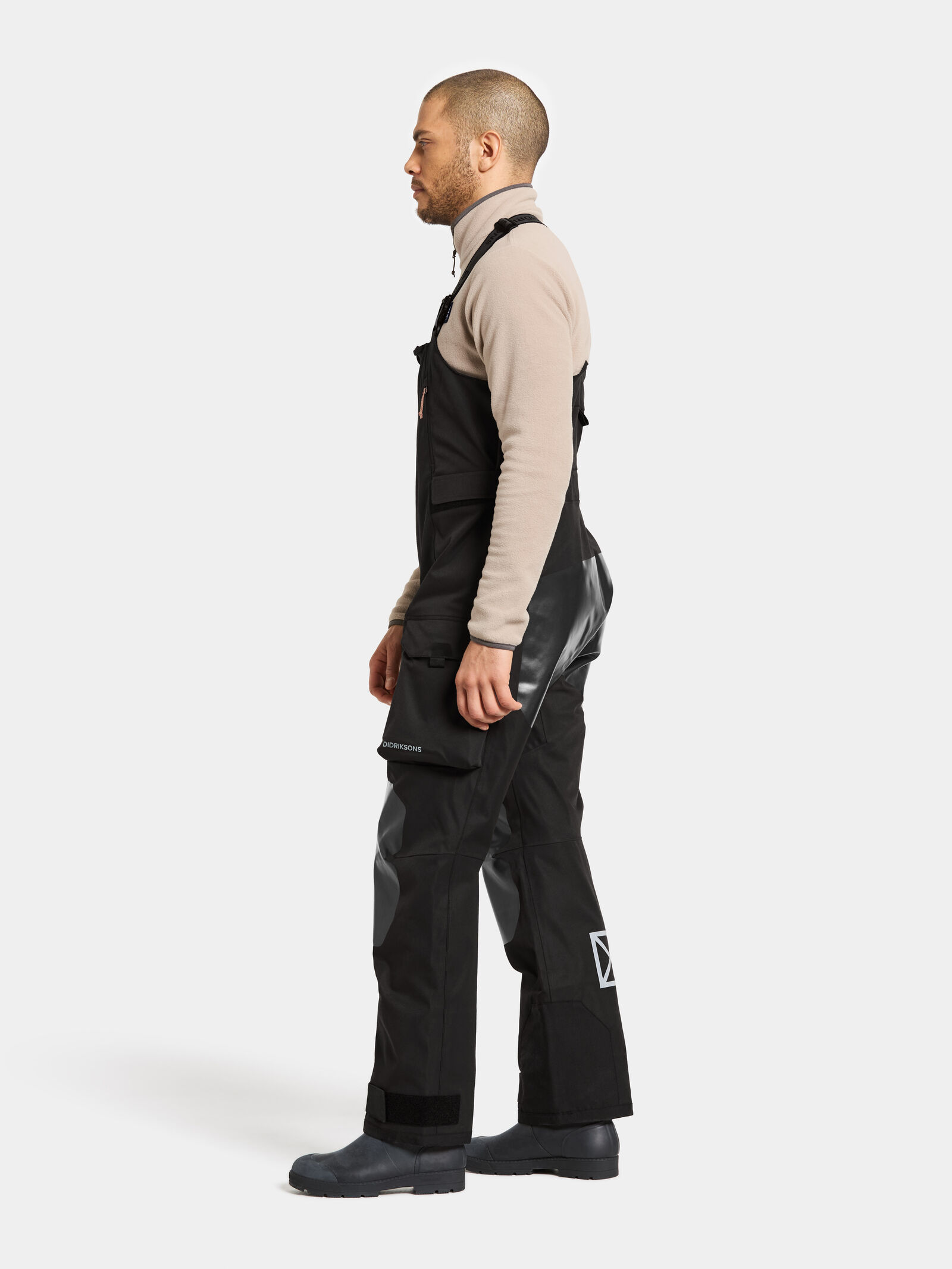 Aegis Pants Black