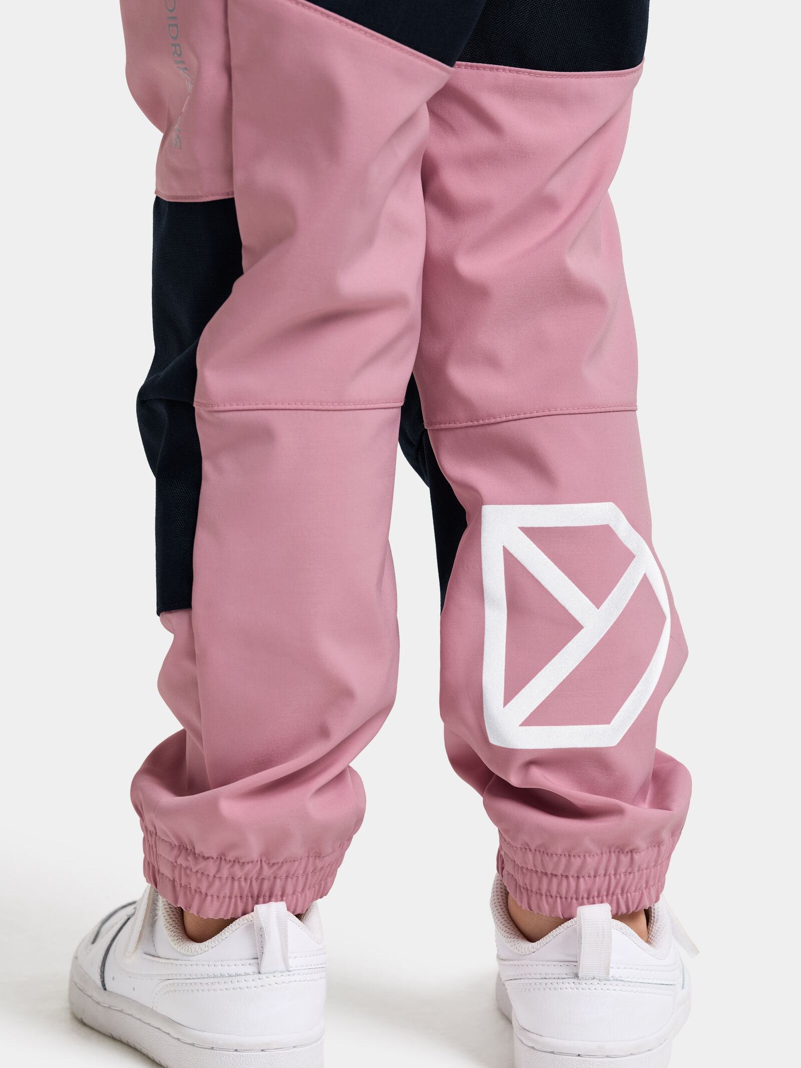 Light Heather Pink