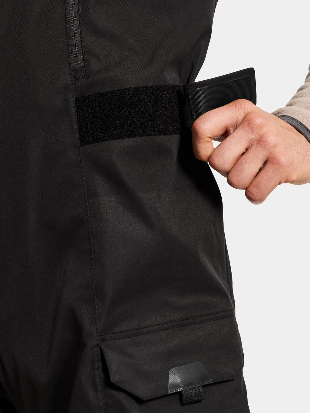 Aegis Pants Black