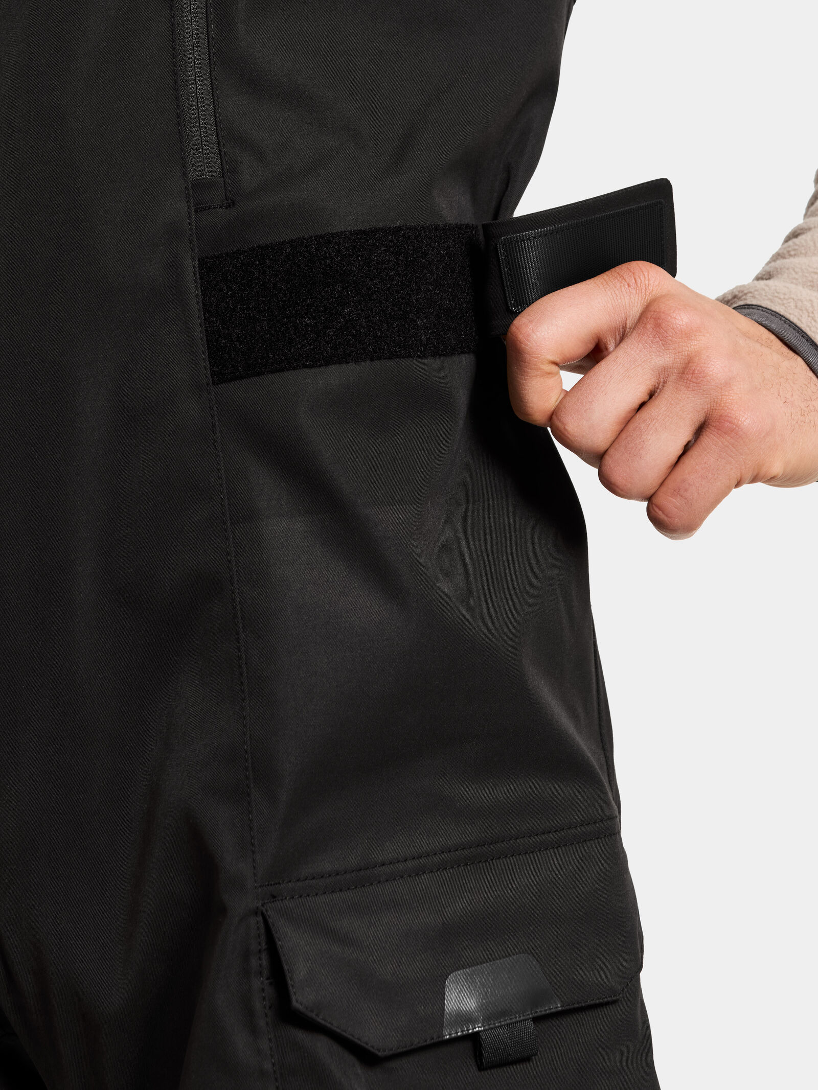 Aegis Pants Black