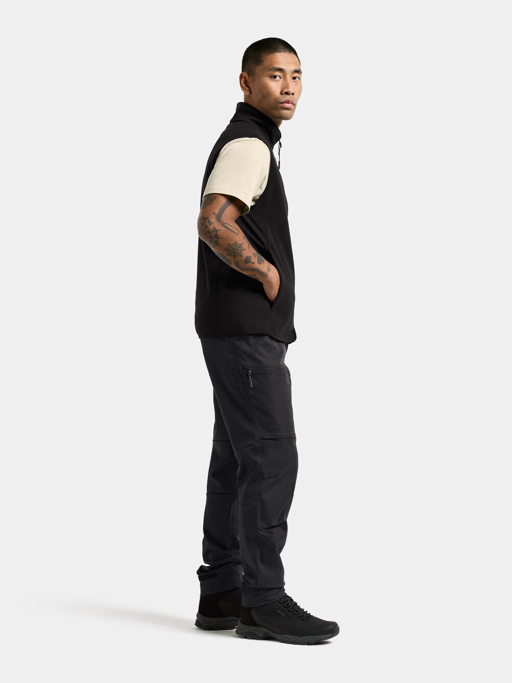 Tino Windproof Vest Black