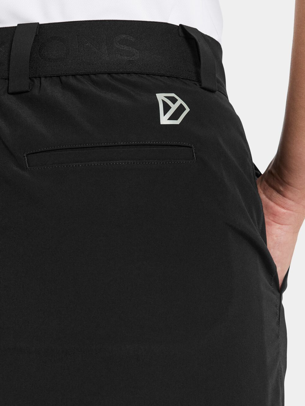 Liva Skirt Black