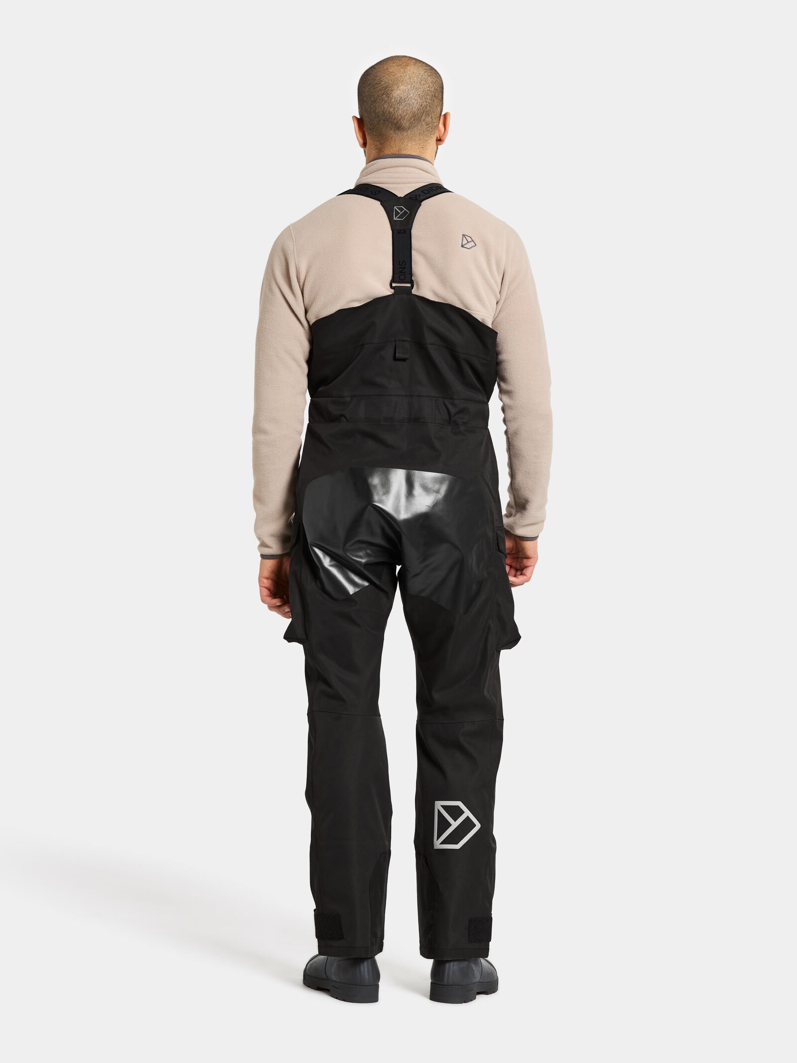 Aegis Pants Black