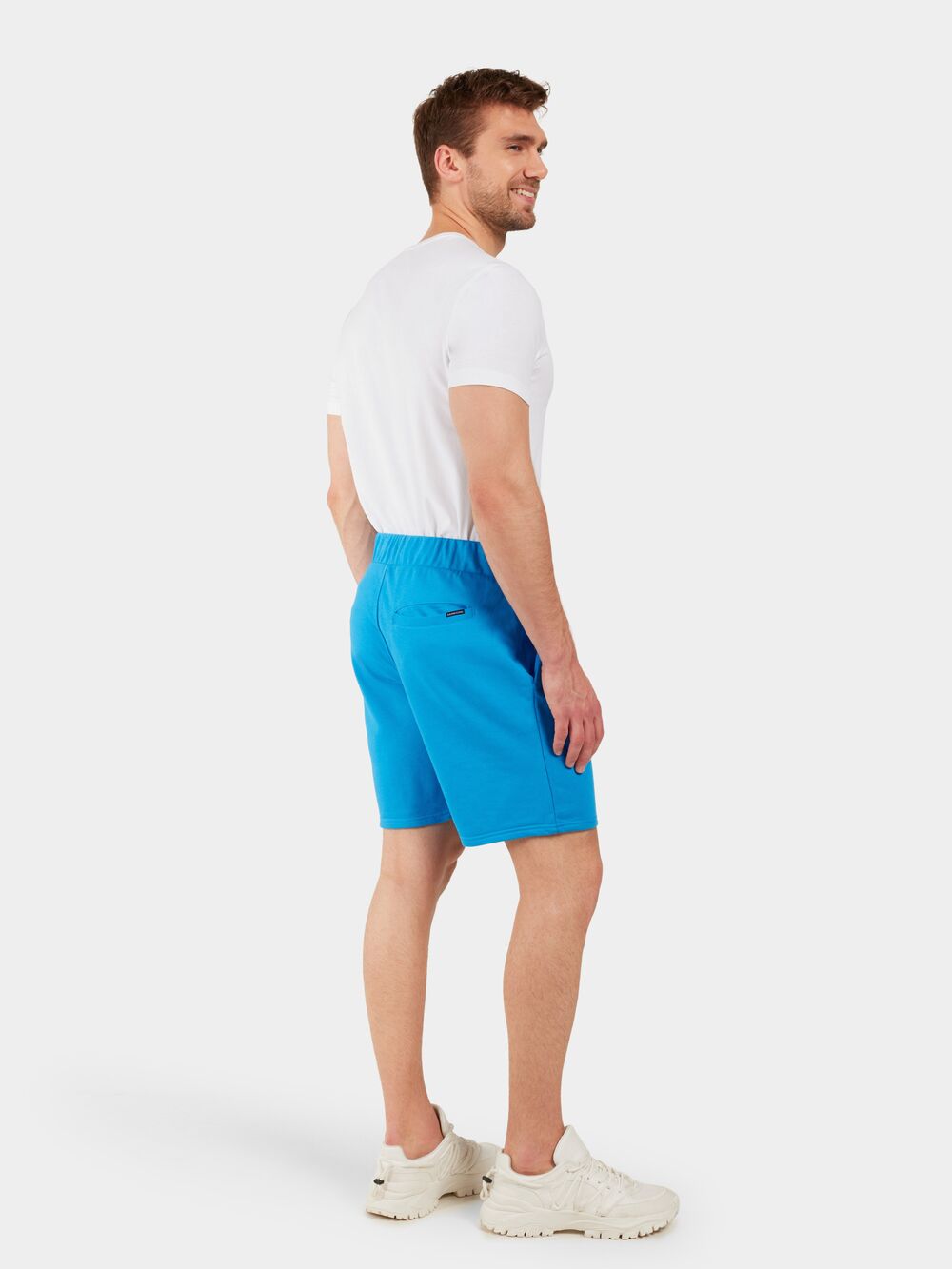 FEJAN USX SHORTS-332-model-right