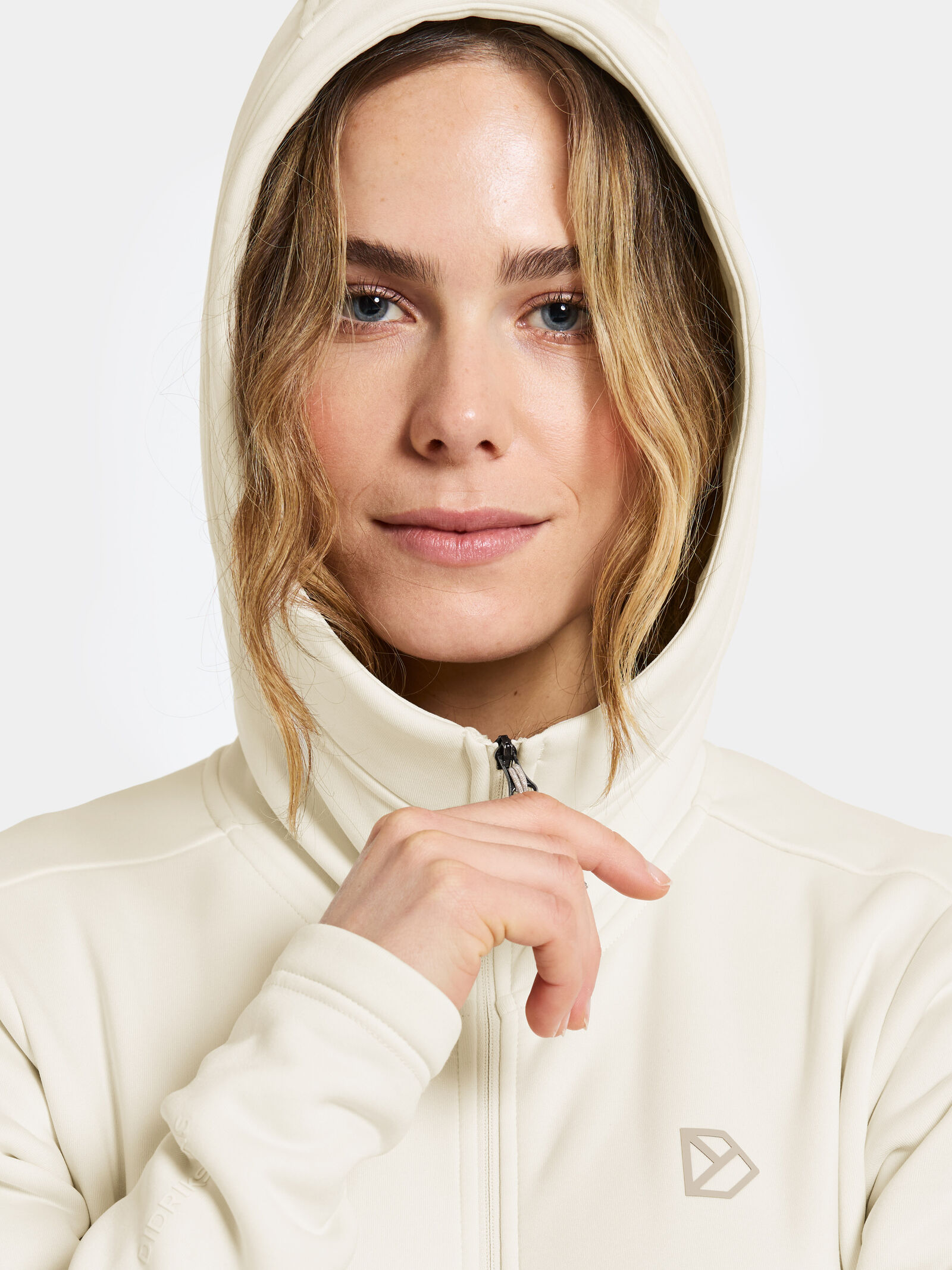 Shell White
