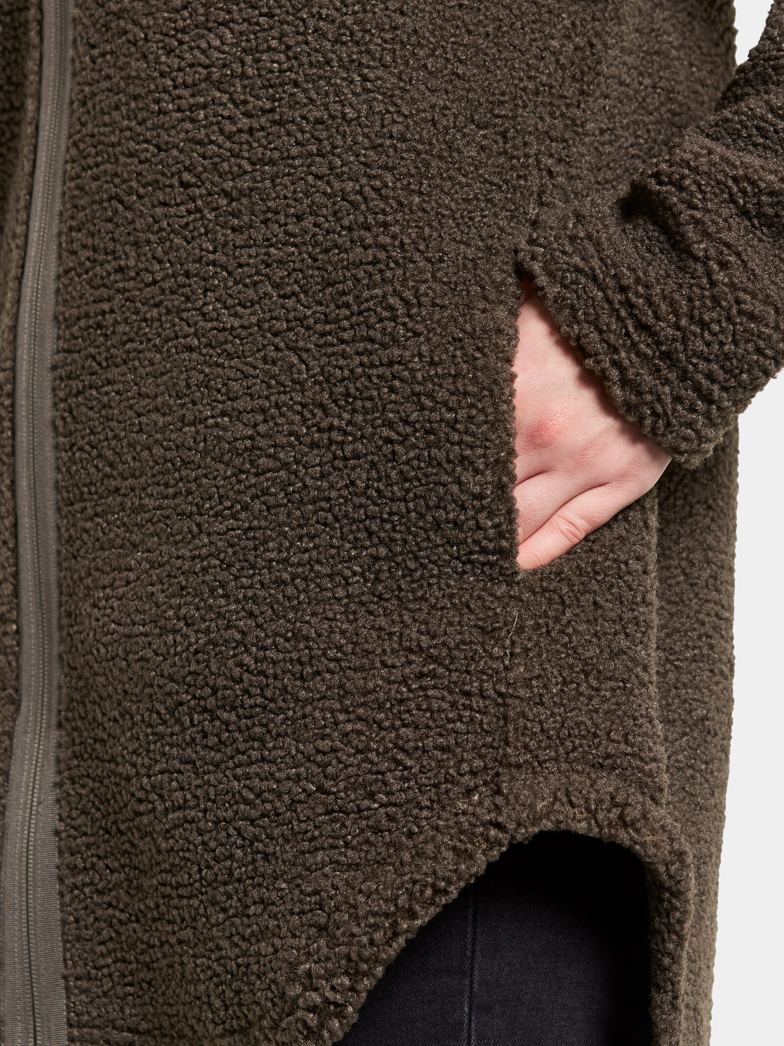 UMI Full-Zip Dark Mocha