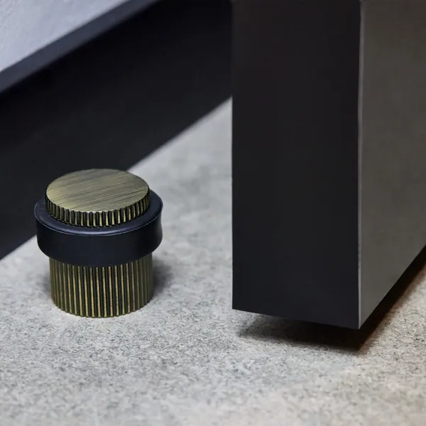 Helix Stripe Dørstopper Antique bronze